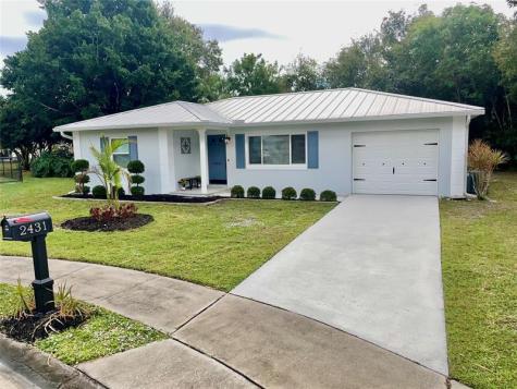 2431 4TH Place Vero Beach FL 32962