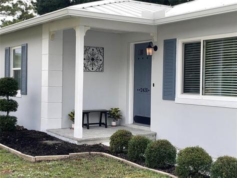 2431 4TH Place Vero Beach FL 32962