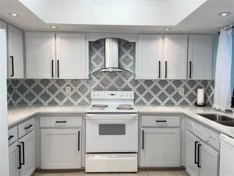 2431 4TH Place Vero Beach FL 32962
