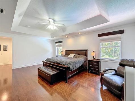 1673 Victoria Pointe Circle Weston FL 33327