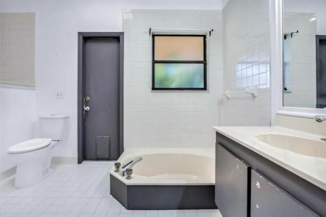 5720 W Waterford Drive Davie FL 33331