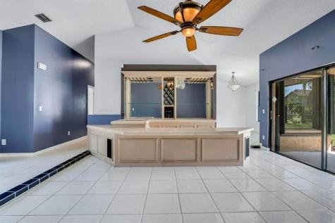 5720 W Waterford Drive Davie FL 33331