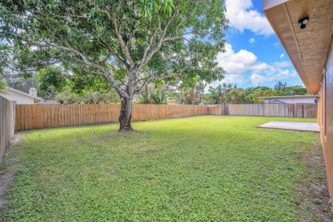 5160 SW 18th Court Plantation FL 33317
