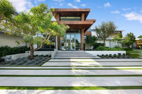 10691 Golden Eagle Court Plantation FL 33324