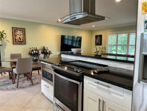 9208 NW 80th Street Tamarac FL 33321