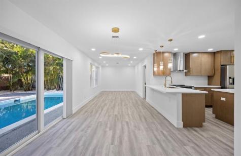 5710 NE 2nd Terrace Fort Lauderdale FL 33334