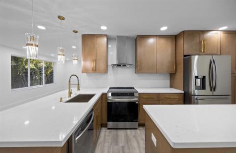 5710 NE 2nd Terrace Fort Lauderdale FL 33334