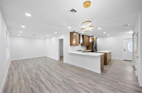 5710 NE 2nd Terrace Fort Lauderdale FL 33334