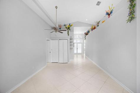 7549 Thornlee Drive Lake Worth FL 33467