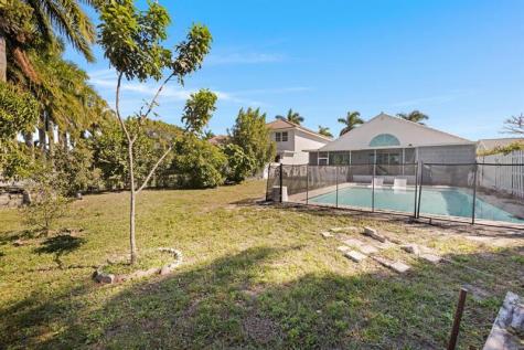 7549 Thornlee Drive Lake Worth FL 33467