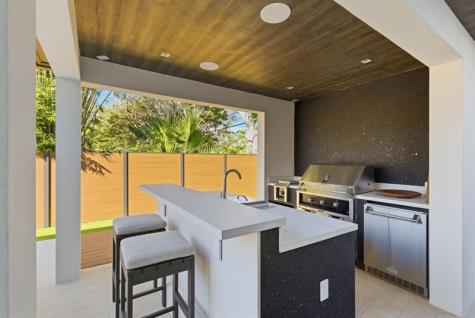 2103 Bayview Drive Fort Lauderdale FL 33305