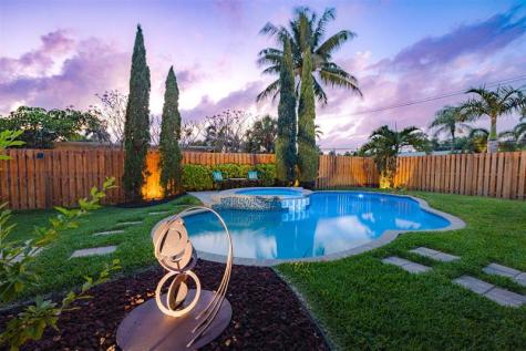 1924 NE 18th Street Fort Lauderdale FL 33305