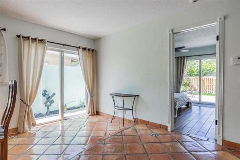1924 NE 18th Street Fort Lauderdale FL 33305