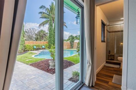 1924 NE 18th Street Fort Lauderdale FL 33305