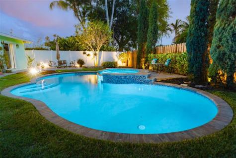 1924 NE 18th Street Fort Lauderdale FL 33305