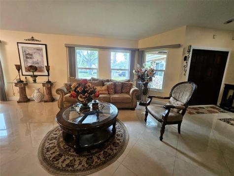 197 NW 113th Way Coral Springs FL 33071