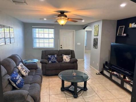 2518 NW 15 Fort Lauderdale FL 33311