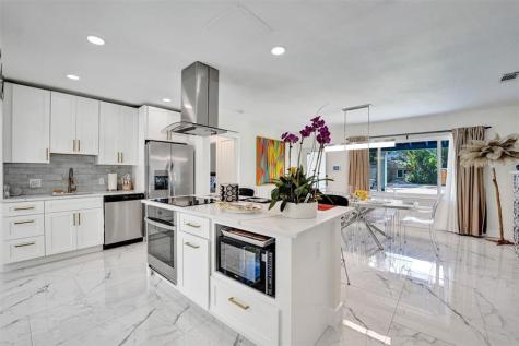 539 NE 25th Street Wilton Manors FL 33305