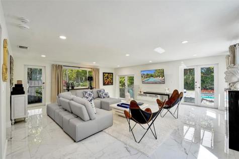 539 NE 25th Street Wilton Manors FL 33305