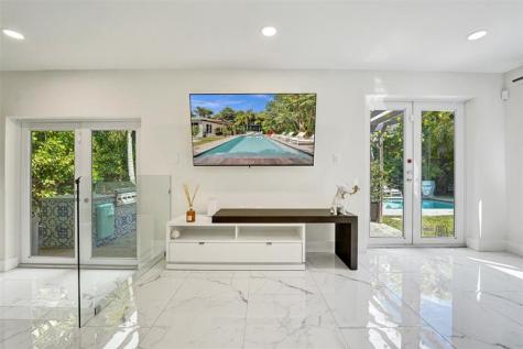 539 NE 25th Street Wilton Manors FL 33305