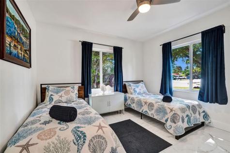 539 NE 25th Street Wilton Manors FL 33305