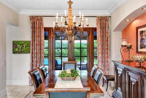 1649 Victoria Pointe Circle Weston FL 33327