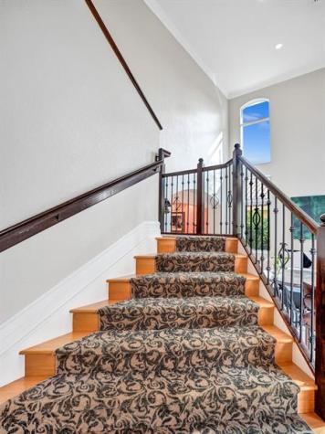 1649 Victoria Pointe Circle Weston FL 33327