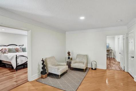 1649 Victoria Pointe Circle Weston FL 33327