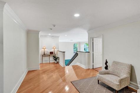 1649 Victoria Pointe Circle Weston FL 33327