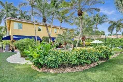 1649 Victoria Pointe Circle Weston FL 33327