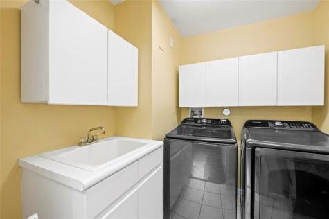 608 Misty Oaks Lane Pompano Beach FL 33069