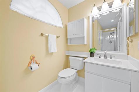 608 Misty Oaks Lane Pompano Beach FL 33069