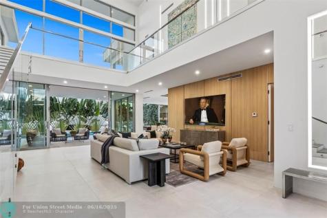 91 Fiesta Way Fort Lauderdale FL 33301
