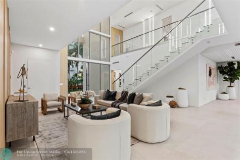 91 Fiesta Way Fort Lauderdale FL 33301
