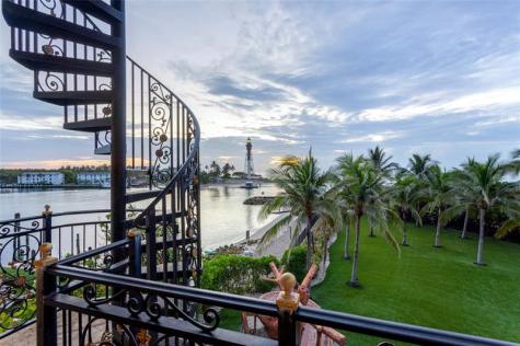 2306 Bay Drive Pompano Beach FL 33062
