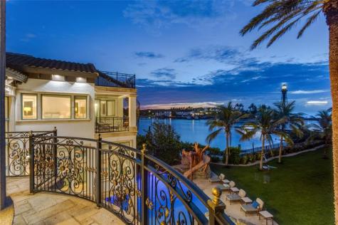 2306 Bay Drive Pompano Beach FL 33062
