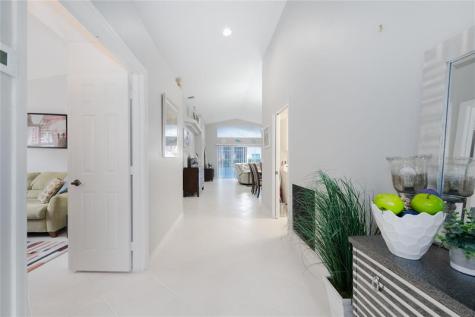 13851 Via Vittoria Delray Beach FL 33446