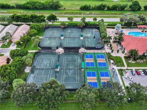 13851 Via Vittoria Delray Beach FL 33446