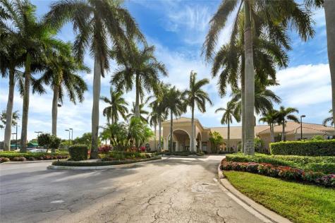 13851 Via Vittoria Delray Beach FL 33446