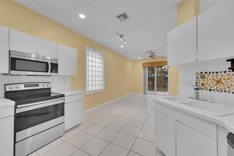 160 NW 97th Terrace Coral Springs FL 33071