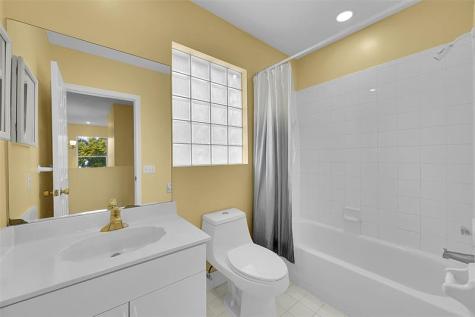 160 NW 97th Terrace Coral Springs FL 33071