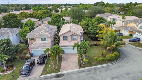 160 NW 97th Terrace Coral Springs FL 33071