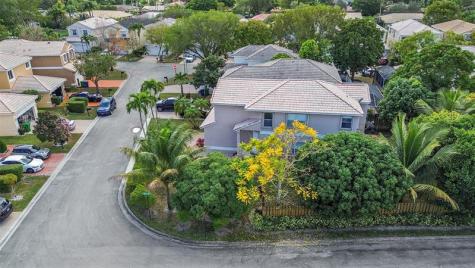 160 NW 97th Terrace Coral Springs FL 33071