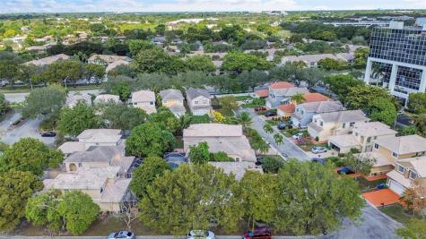 160 NW 97th Terrace Coral Springs FL 33071