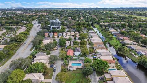 160 NW 97th Terrace Coral Springs FL 33071
