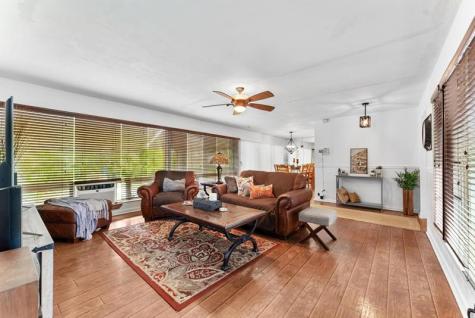 1428 E River Drive Margate FL 33063
