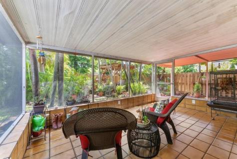 1428 E River Drive Margate FL 33063