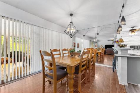 1428 E River Drive Margate FL 33063