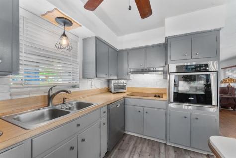 1428 E River Drive Margate FL 33063