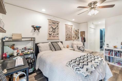 2164 Montpeliar Weston FL 33326